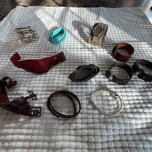 Lot of 11 various Bracelet Collection